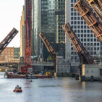 chicago river bridge